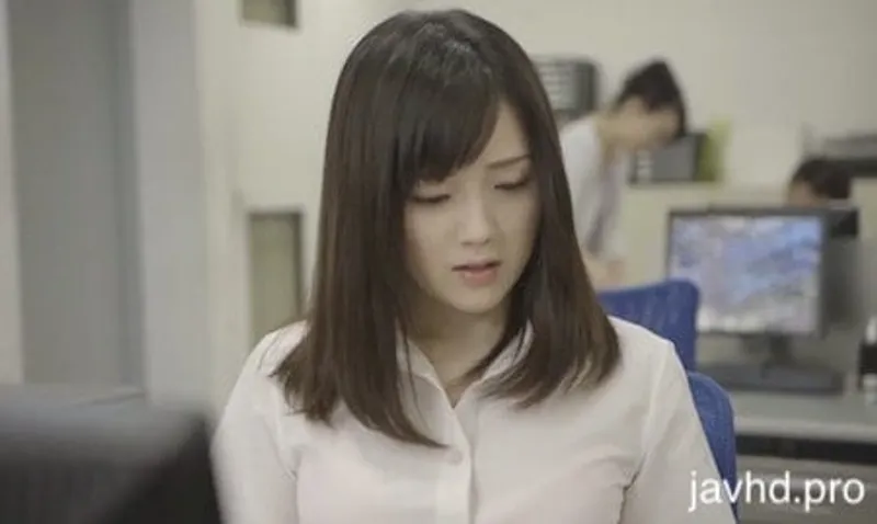 [HBAD-267] Em nhân viên hàng cực ngon Emiri Suzuhara